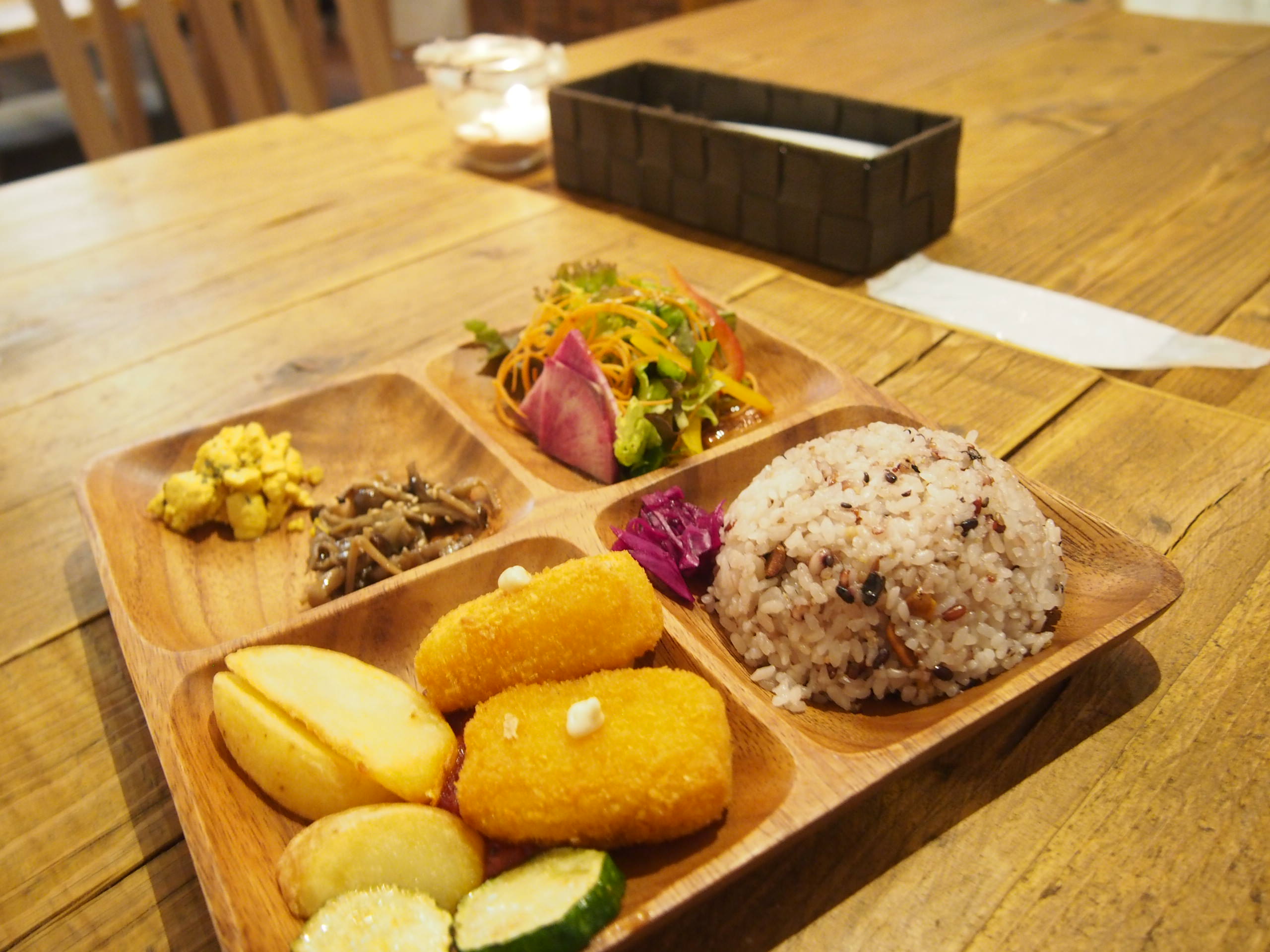 soy croquette plate of UMI CAFE