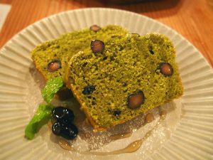 Okara Cake of Black Soy Beans and Matcha