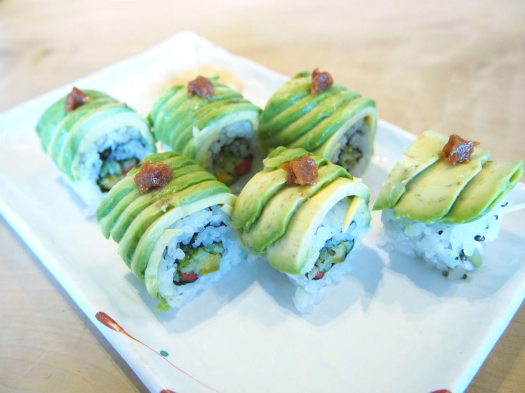 Special Vegetable Roll (Avocado Roll)