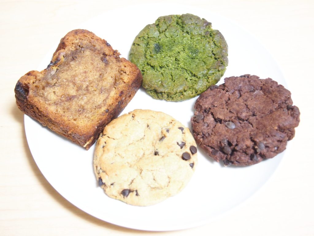 Review of Vegan Cookies of ovgo B.a.k.e.r