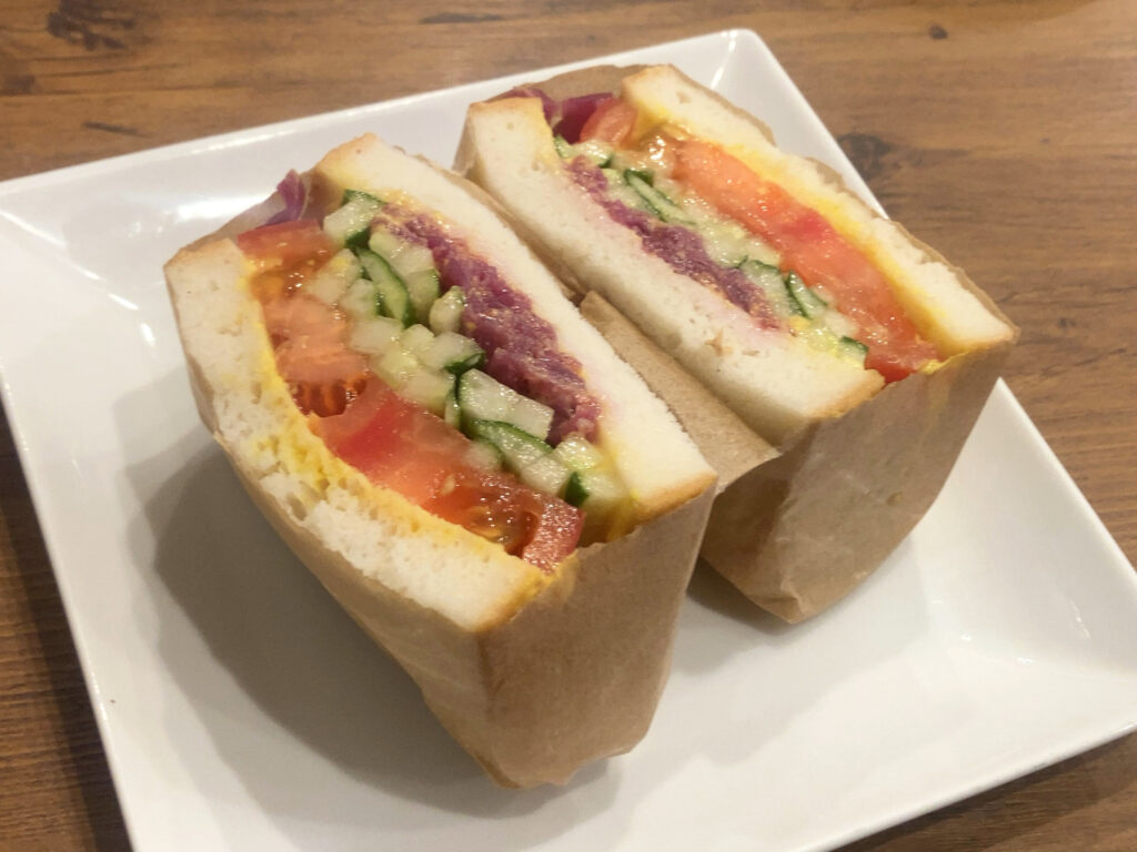 Order Vegan Vegetable Sandwich! of Where is a dog?