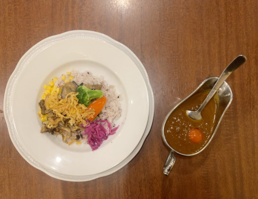 NIKUVEGE Vegetable Curry & Millet Rice