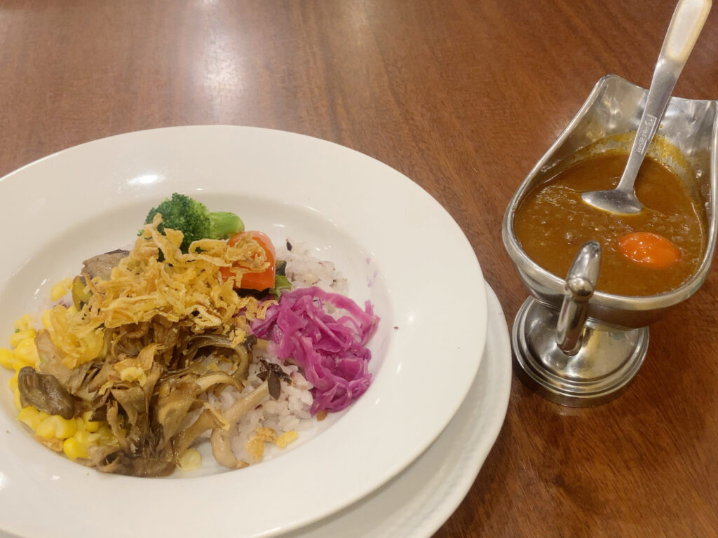NIKUVEGE Vegetable Curry & Mixed Grain Rice